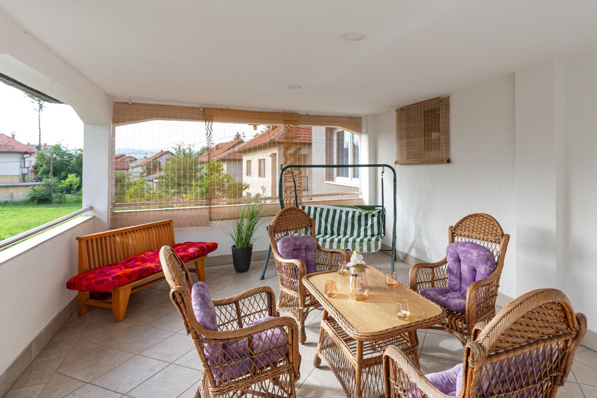 Evergreen Apartments Високо Экстерьер фото