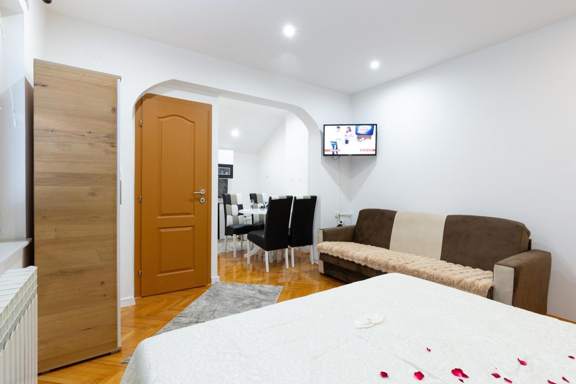 Evergreen Apartments Високо Экстерьер фото